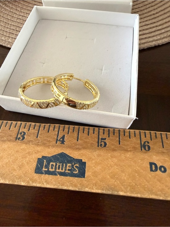 Jewelry - New Gold Plated Earrings
